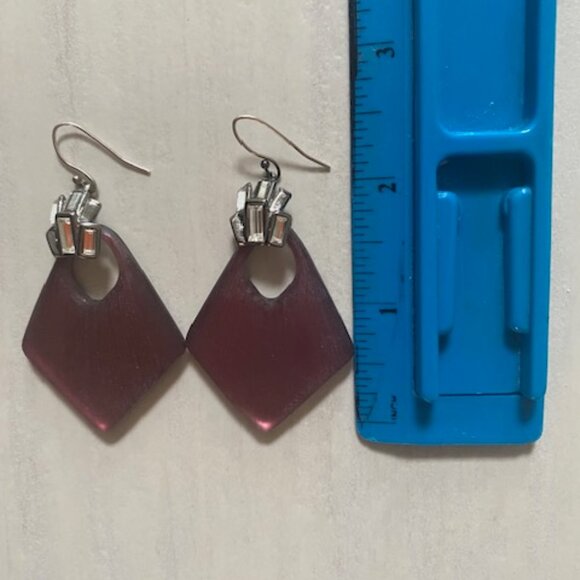 Alexis Bittar burgundy lucite earrings with crystals. - Picture 3 of 3